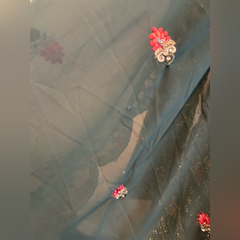 🌿 Teal Green Embellished Lehenga Set - Picture 14 of 14